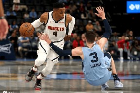 里程碑夜迈阿密热火遗憾出局，NBA季后赛今晚刷纪录，引发热议，资深球员宣示担当的简单介绍-亚博体育