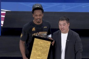 广厦男篮训练开放日，清晨临场应变引欢呼，意大利杯在即，轮换策略成焦点 -亚博娱乐平台