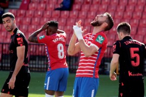 包含英超赛程吃紧；塞维利亚赛后止住颓势；信心回归；纪律约束更严格的词条-亚博登录入口